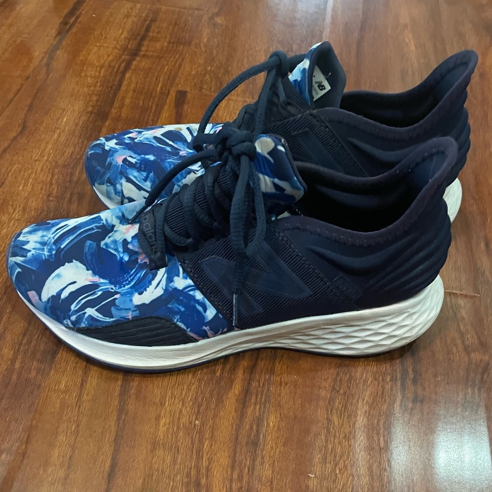 New Balance Roav